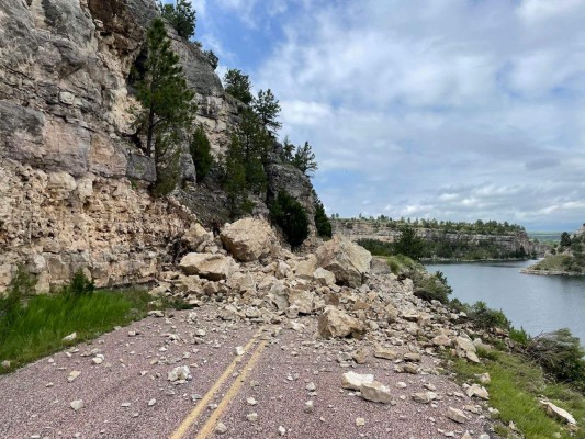 Guernseyrockslide1