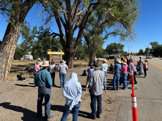 Ribbon-Cutting-KC-Ranch-Monuments-and-Markers
